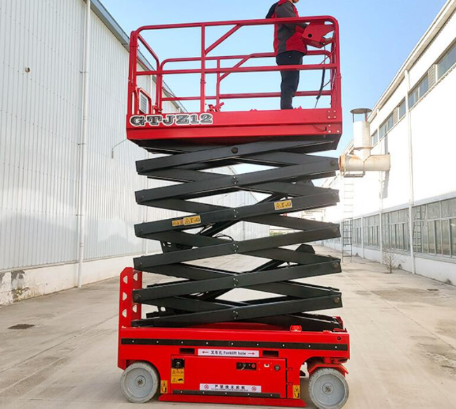 驻马店自行走移动式升降机